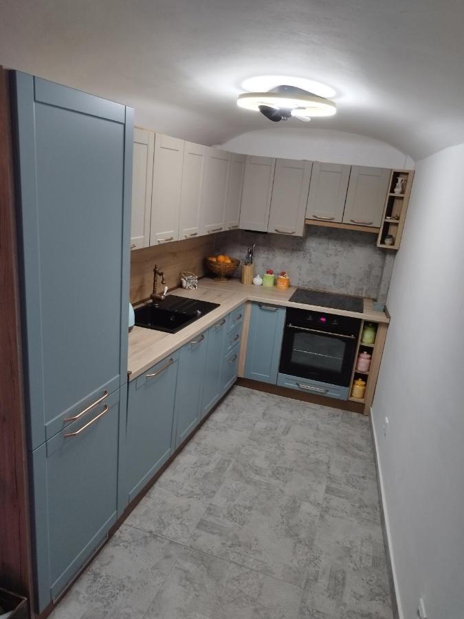 Apartment Antica With Yard & Bbq スプリト エクステリア 写真