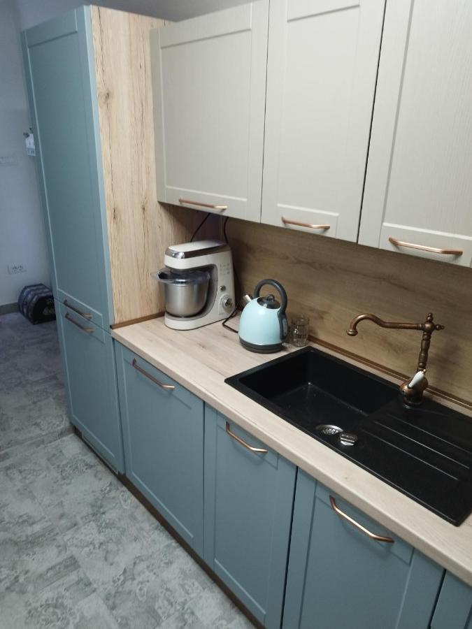 Apartment Antica With Yard & Bbq スプリト エクステリア 写真